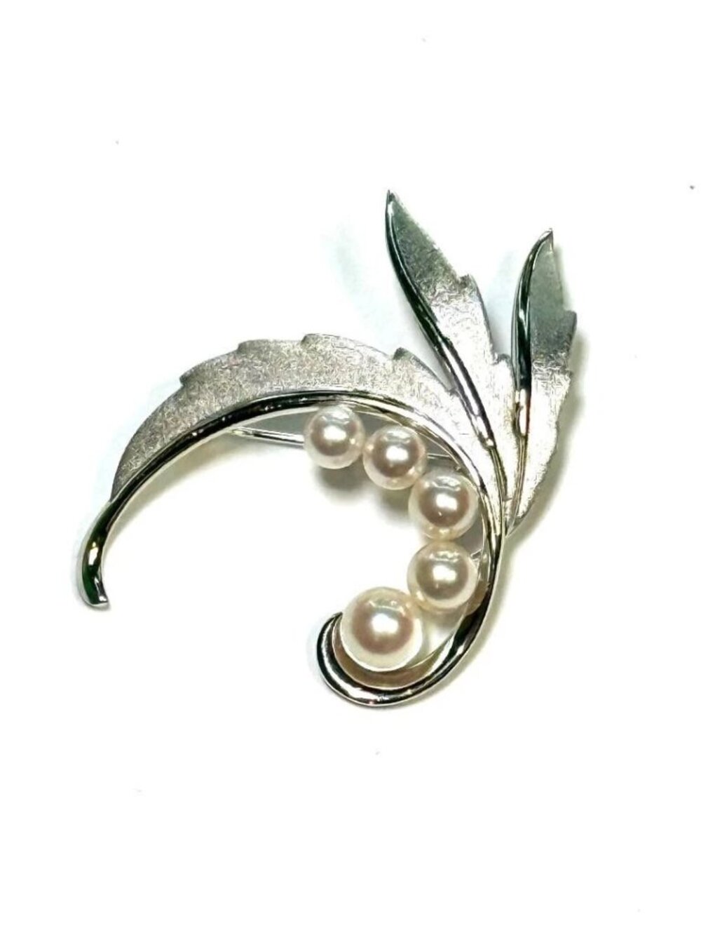 MIKIMOTO Akoya Pearl Leaf Brooch Pin Sterling Silver Signed M463